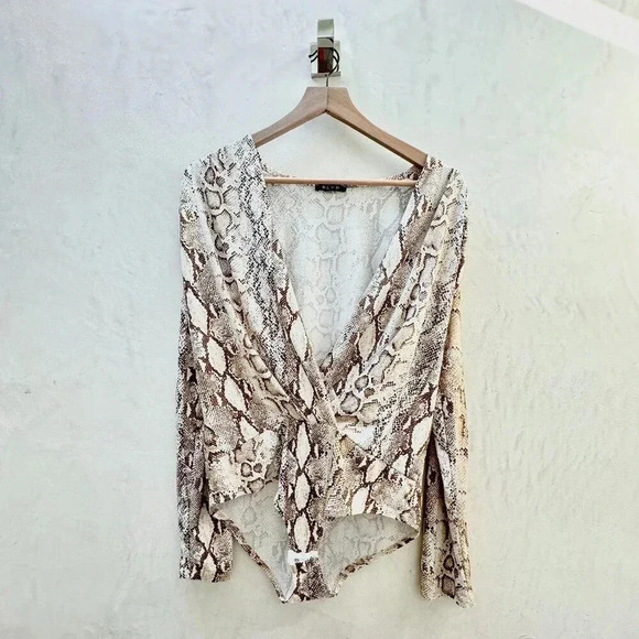 BLVD || Snakeskin Bodysuit Large - Picture 1 of 9